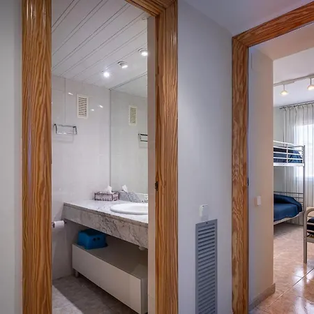 At080 Pins, Con Piscina En 1ra Linea De La Playa Apartment Torredembarra
