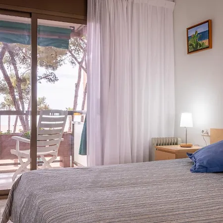 Apartment At080 Pins, Con Piscina En 1ra Linea De La Playa