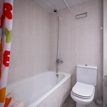 Apartment At080 Pins, Con Piscina En 1ra Linea De La Playa